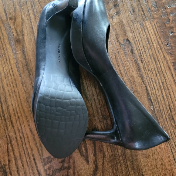 Rockport Heels - Picture 3 of 4